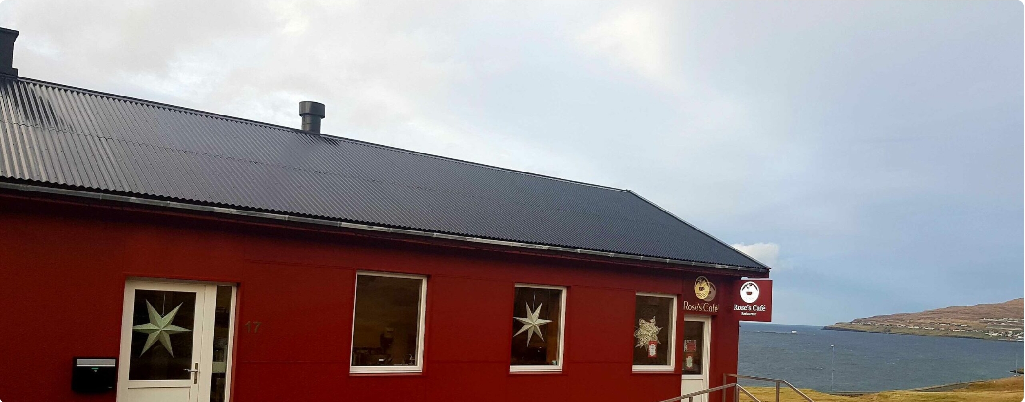 🌿Faroe Islands & Rose’s Café: A Lakeside Culinary Nest